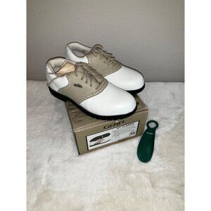 GRIP GT Classic Women's Golf Shoes NEW size 6 White & Tan